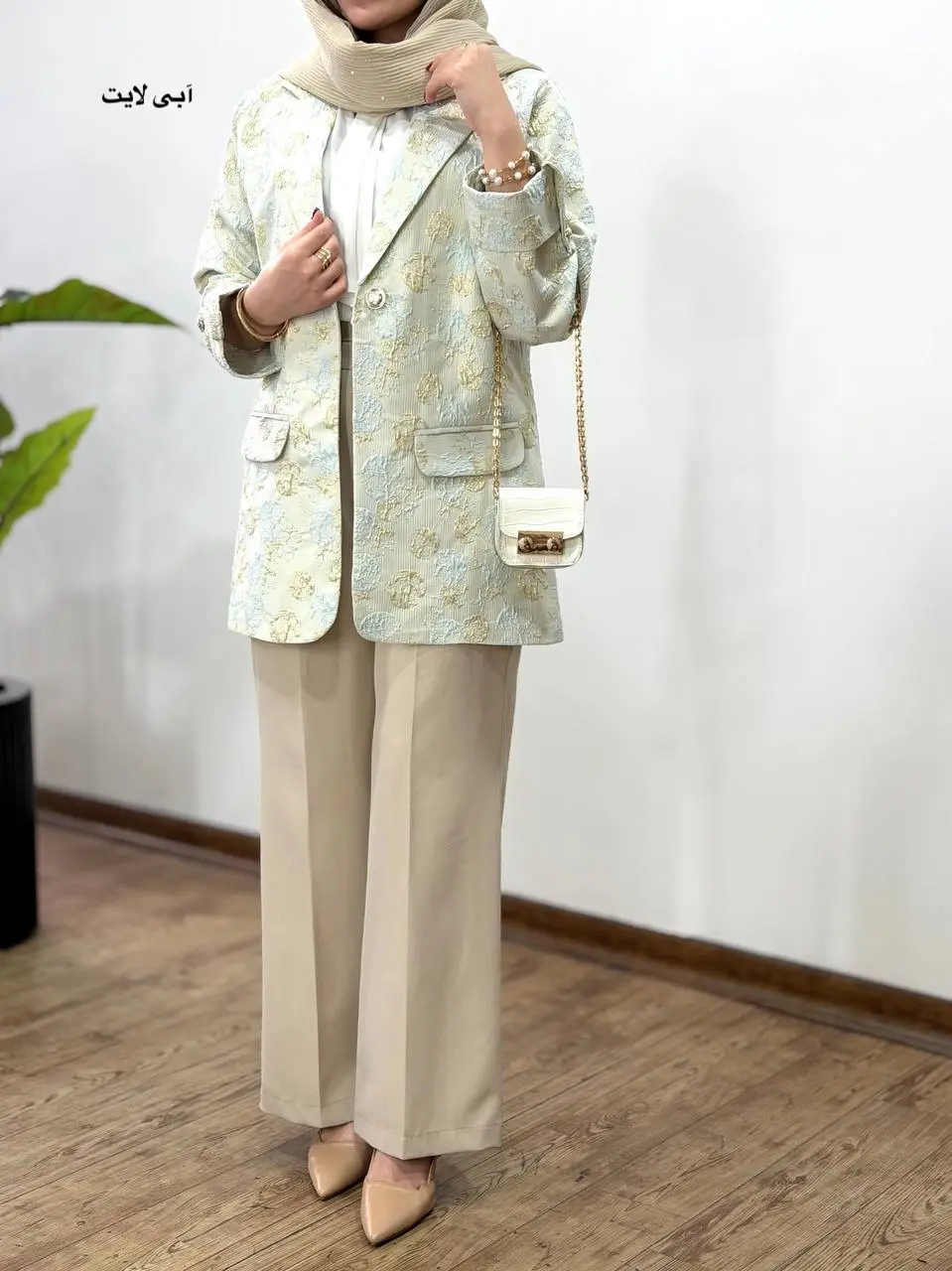 مانتو کتی ژاکارد آیسو سپیده